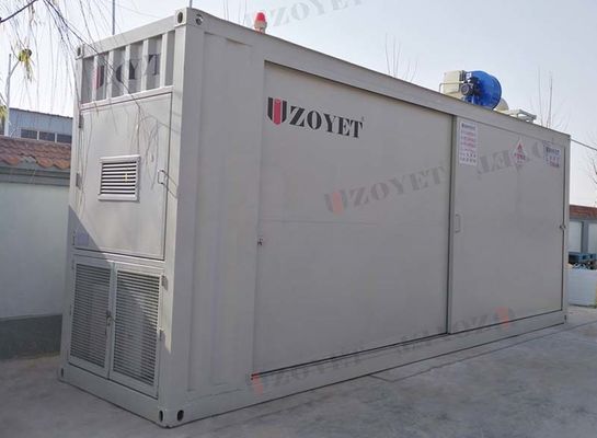 Kontener do maszyn drzwiowych z systemem bezpieczeństwa i pojemnością
